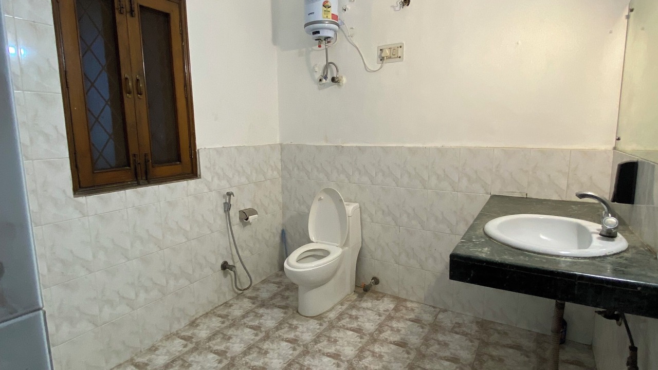 Photo of Bathroom in Pocket A