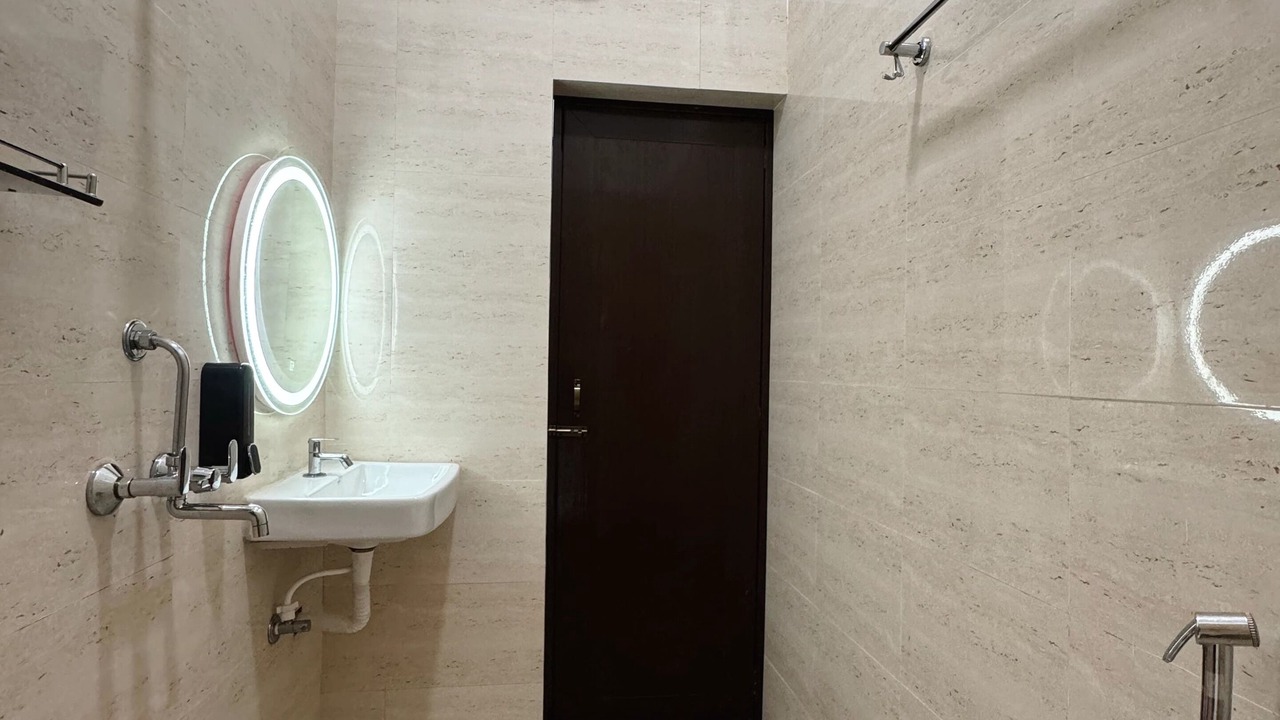 Photo of Bathroom in Varanasi