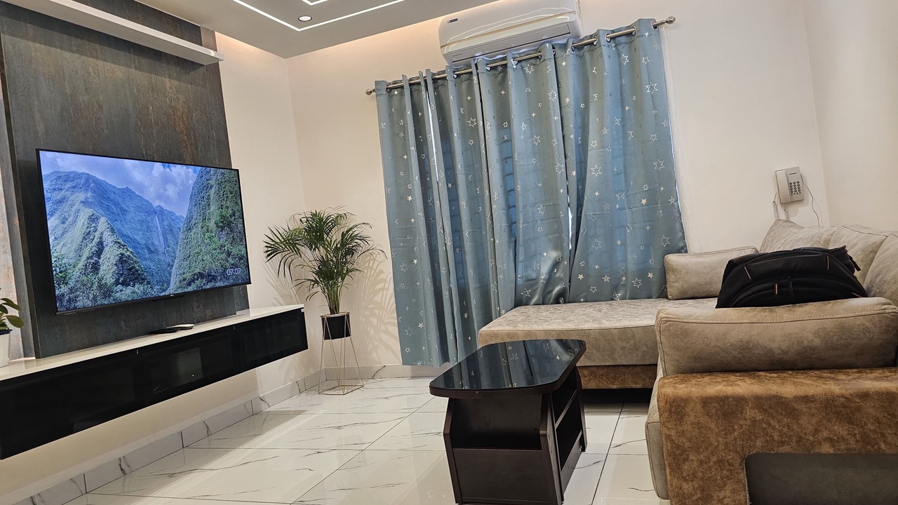 Photo of Livingroom in Statue