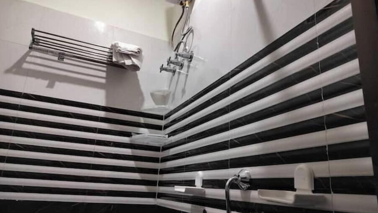 Photo of Bathroom in Agara