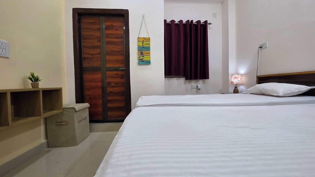 Photo of Bedroom in Bodh Gaya