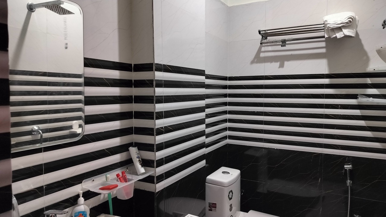 Photo of Bathroom in Bodh Gaya