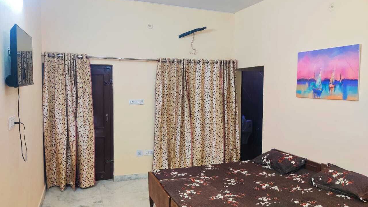 Photo of Bedroom in Vaishali Nagar