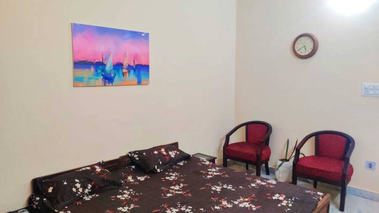 Photo of Bedroom in Vaishali Nagar