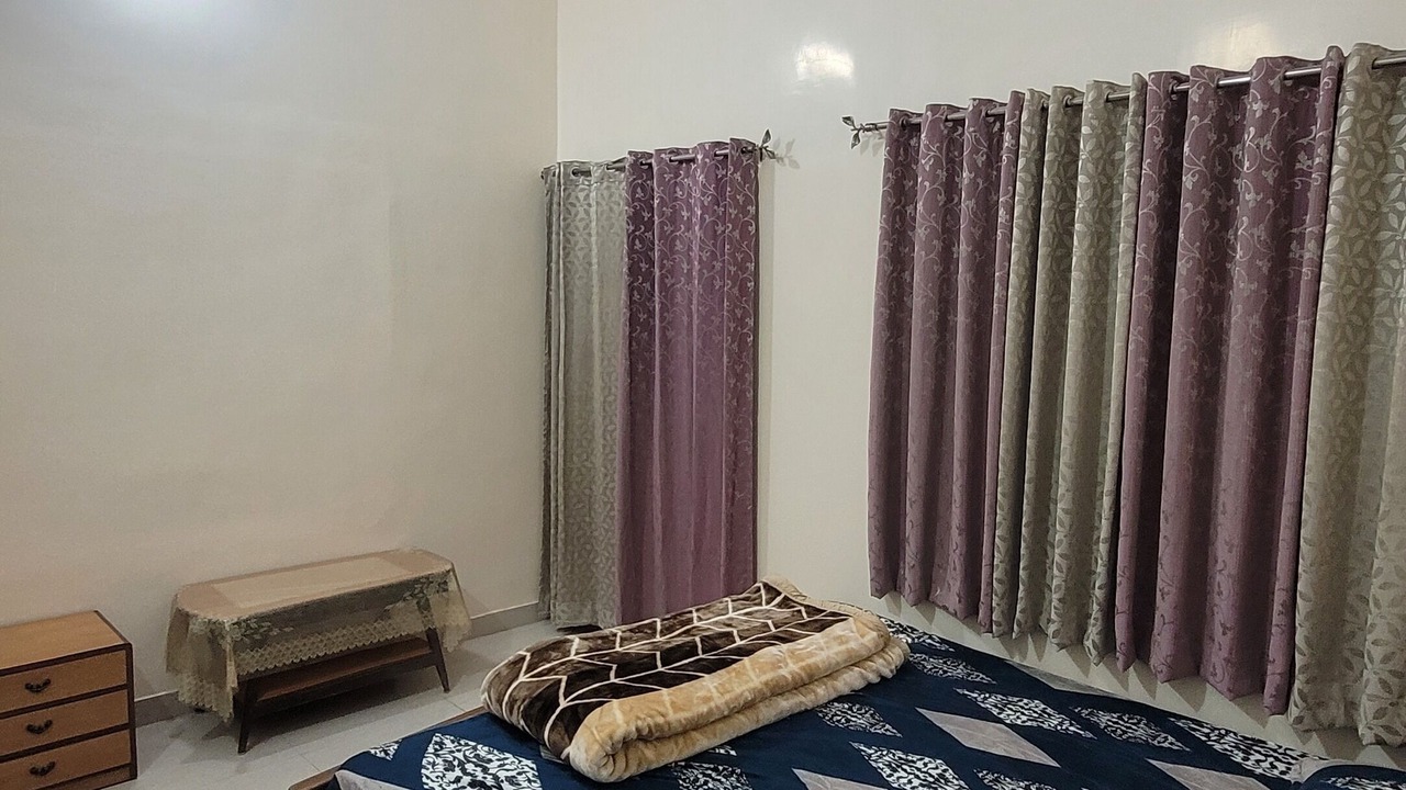 Photo of Bedroom in Civil Lines