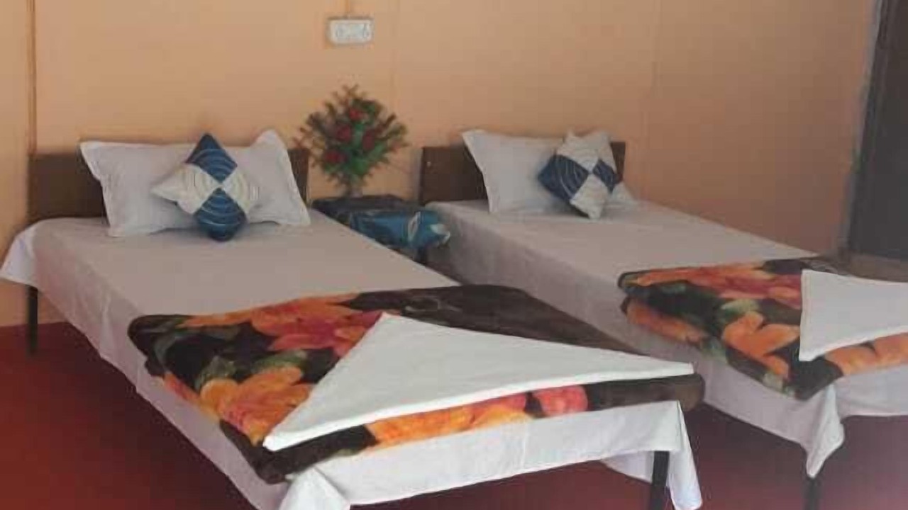 Photo of Bedroom in Naini