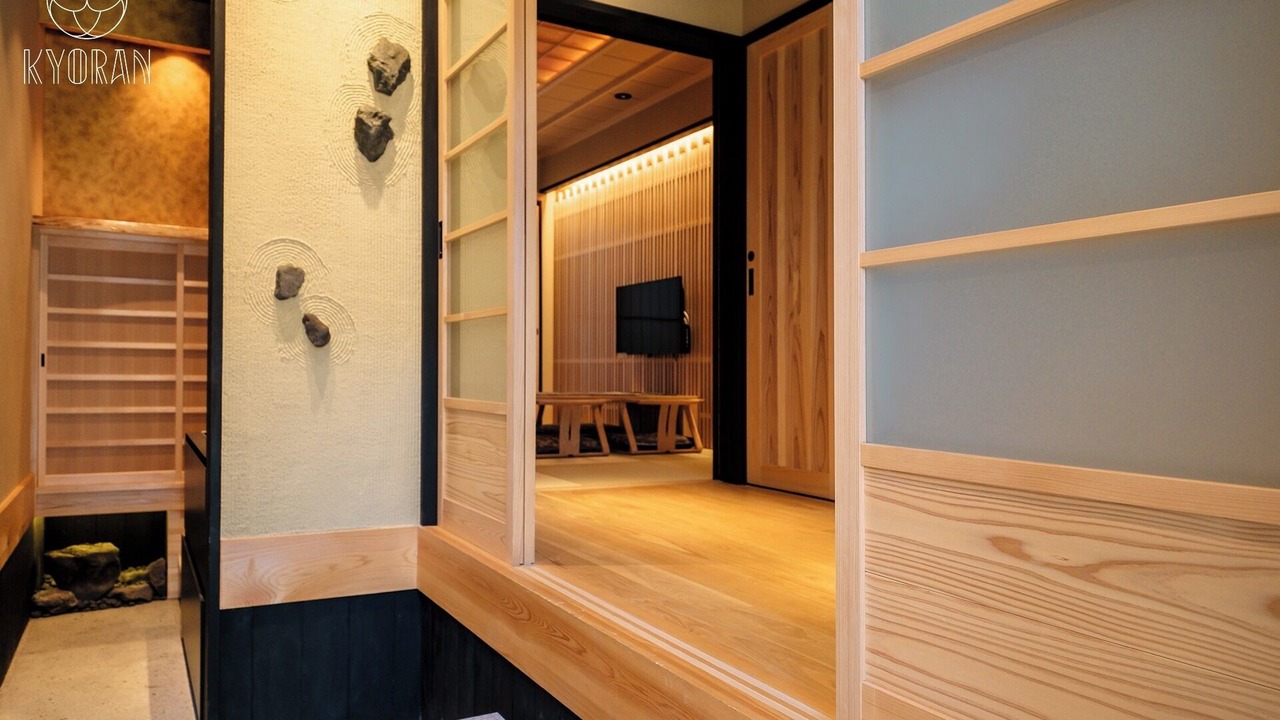 Photo of Others in Minami