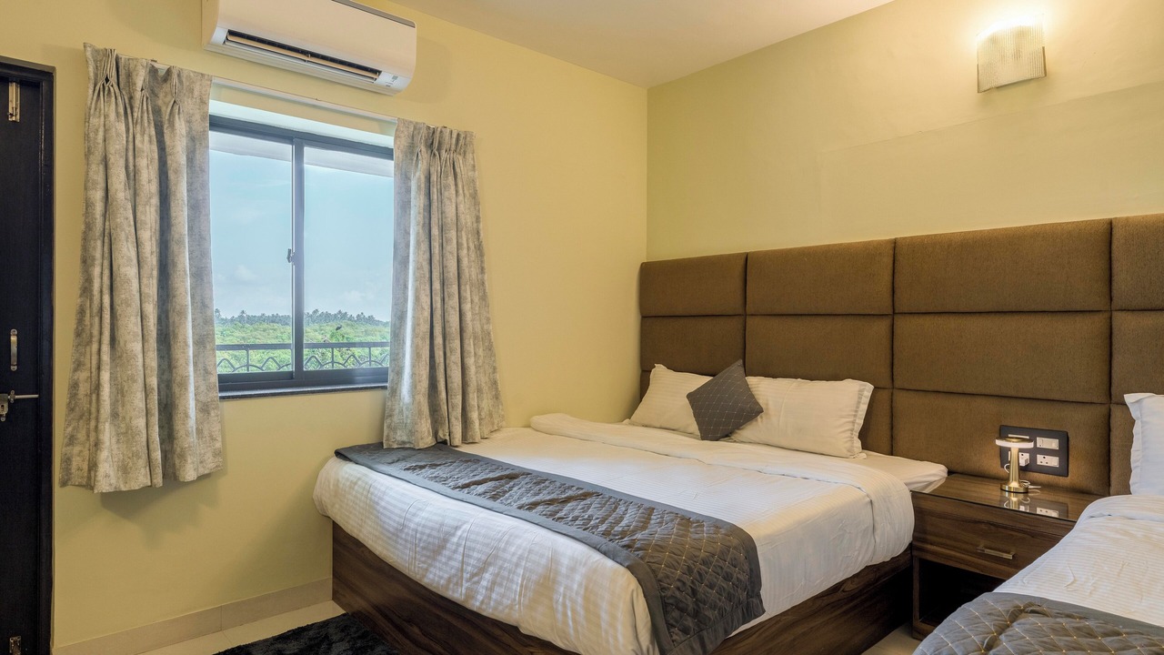 Photo of Bedroom in Candolim