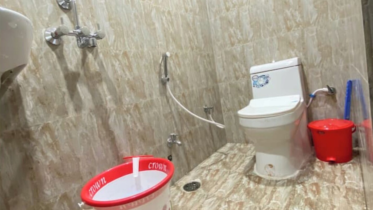 Photo of Bathroom in Varanasi