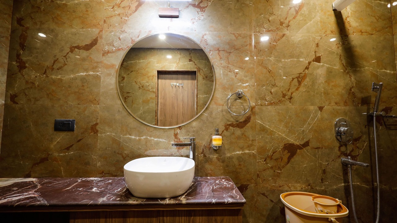 Photo of Bathroom in Mahmoorganj