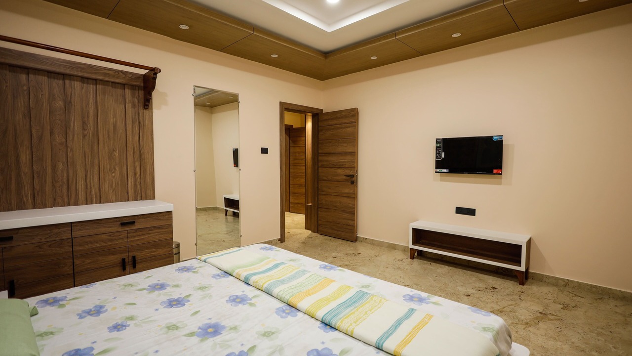 Photo of Bedroom in Mahmoorganj