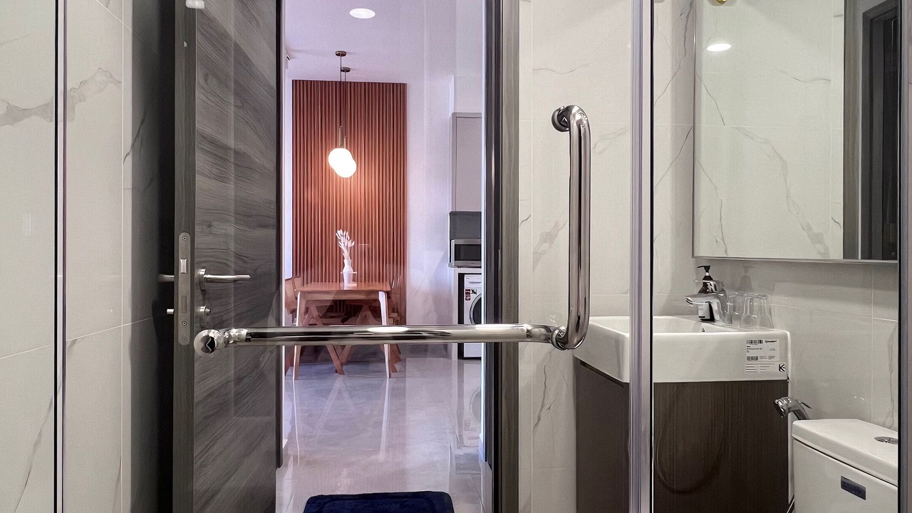 Photo of Bathroom in Imbi