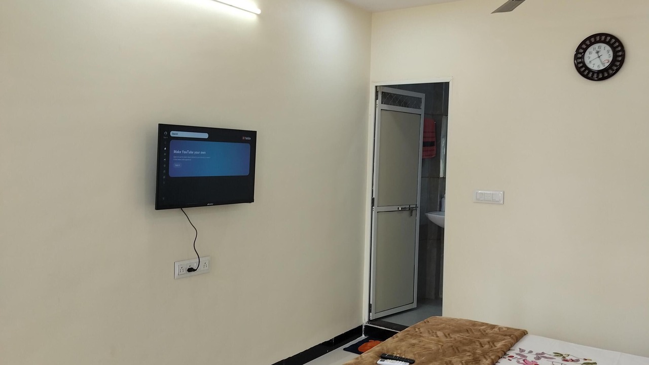 Photo of Bedroom in Ujjain