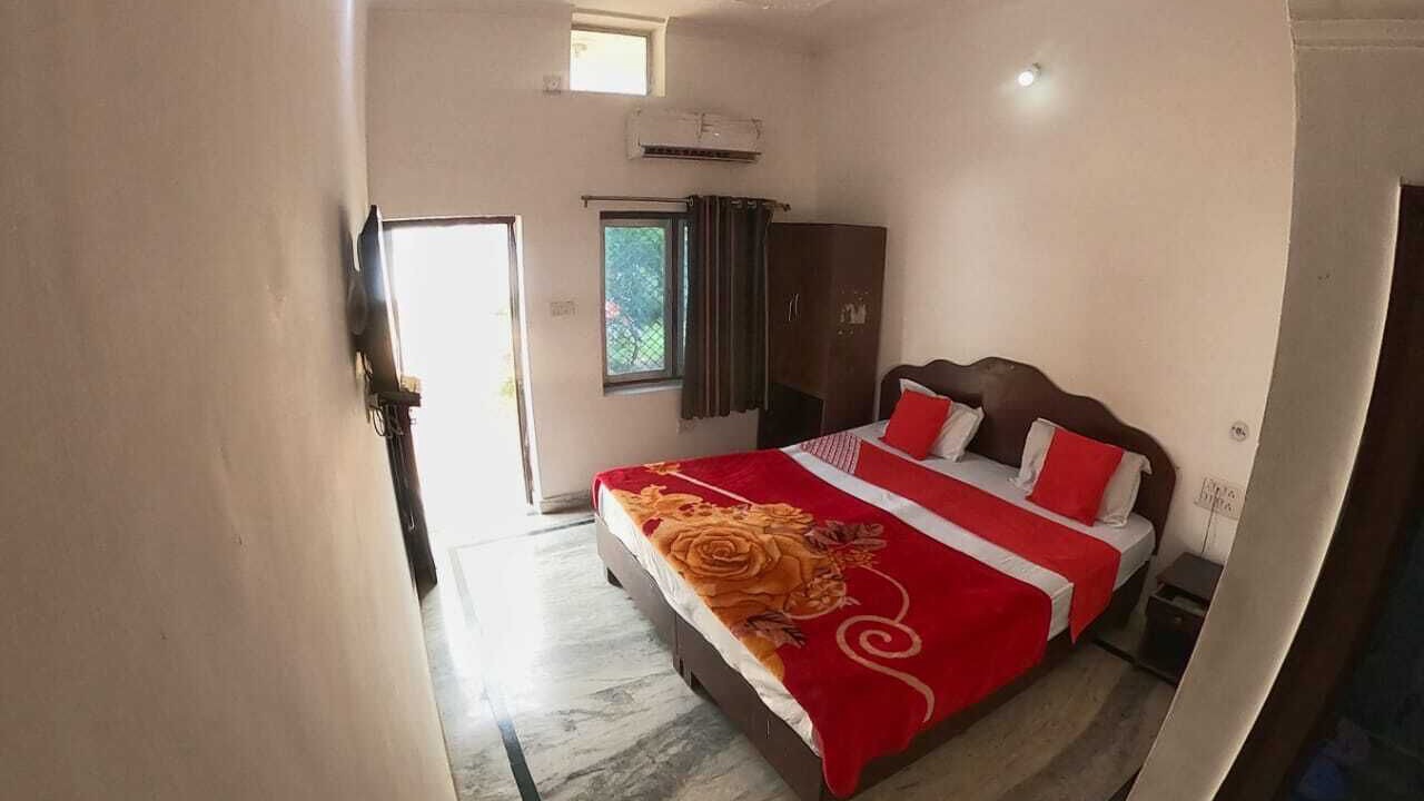 Photo of Bedroom in Khajuraho