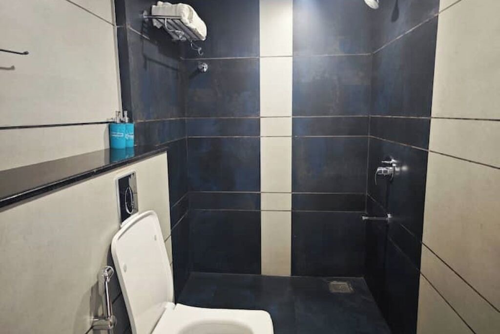 Photo of Bathroom in Thiruvananthapuram