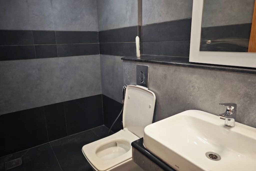 Photo of Bathroom in Thiruvananthapuram