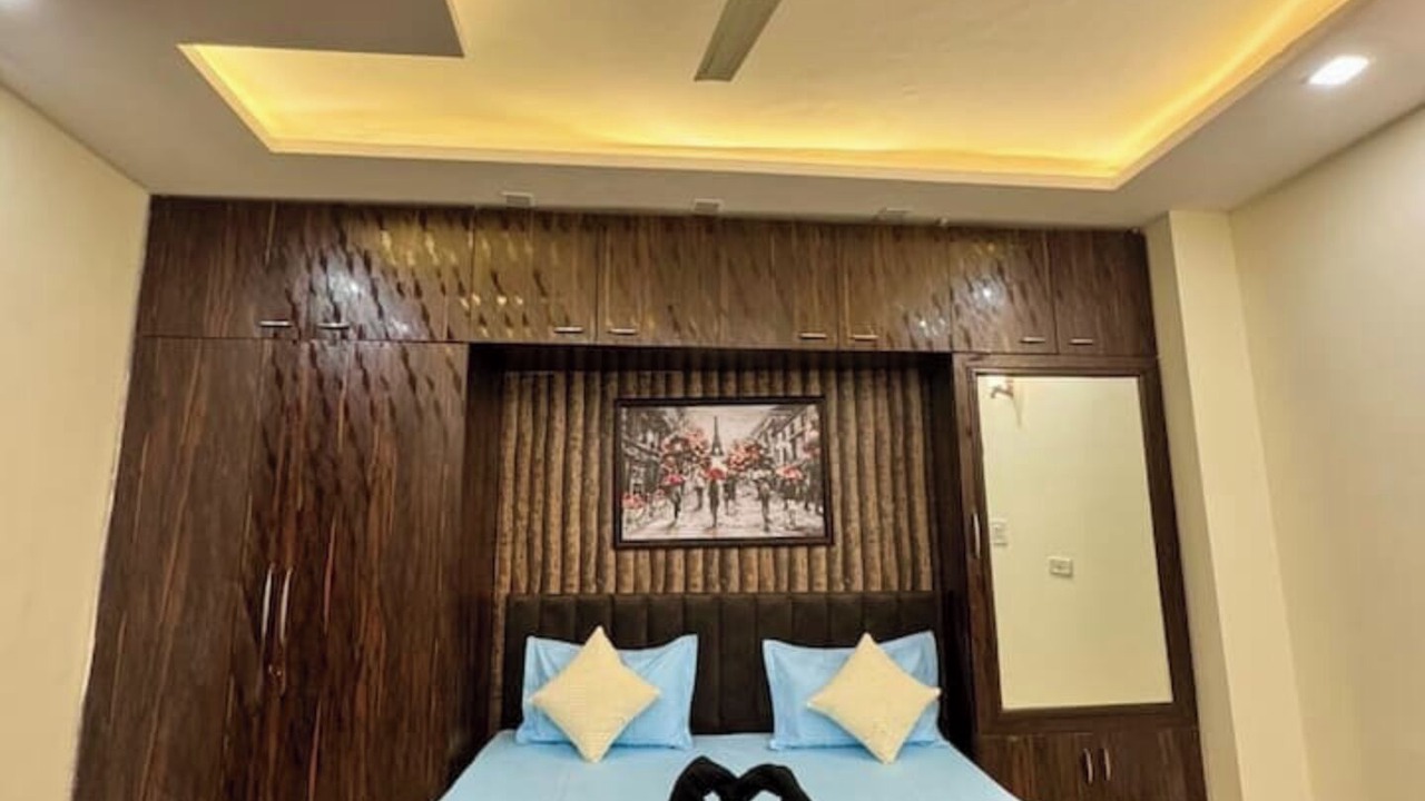 Photo of Bedroom in Bharatpur