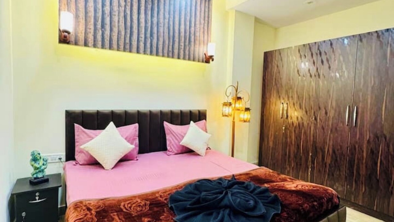 Photo of Bedroom in Bharatpur