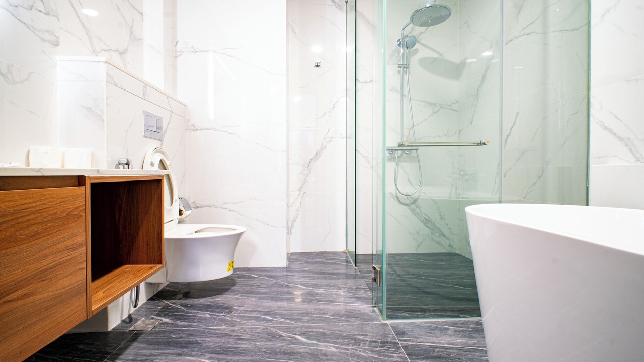 Photo of Bathroom in Imbi