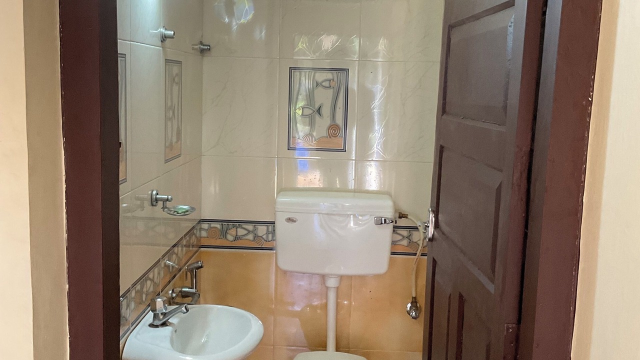 Photo of Bathroom in Kuttikkanam