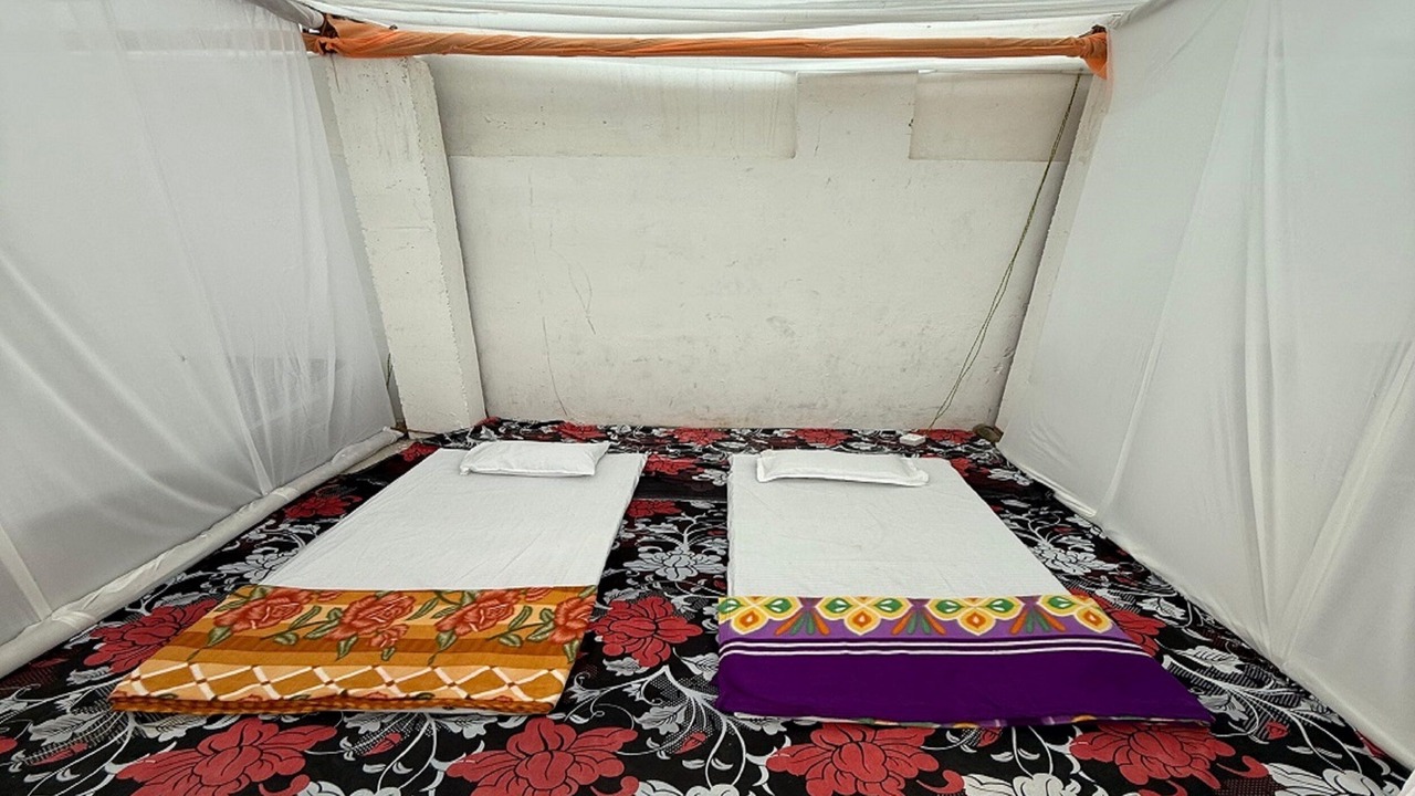 Photo of Bedroom in Naini