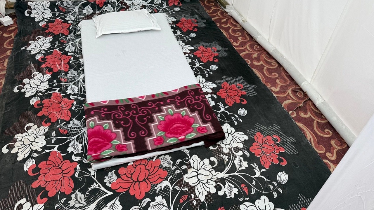 Photo of Bedroom in Naini