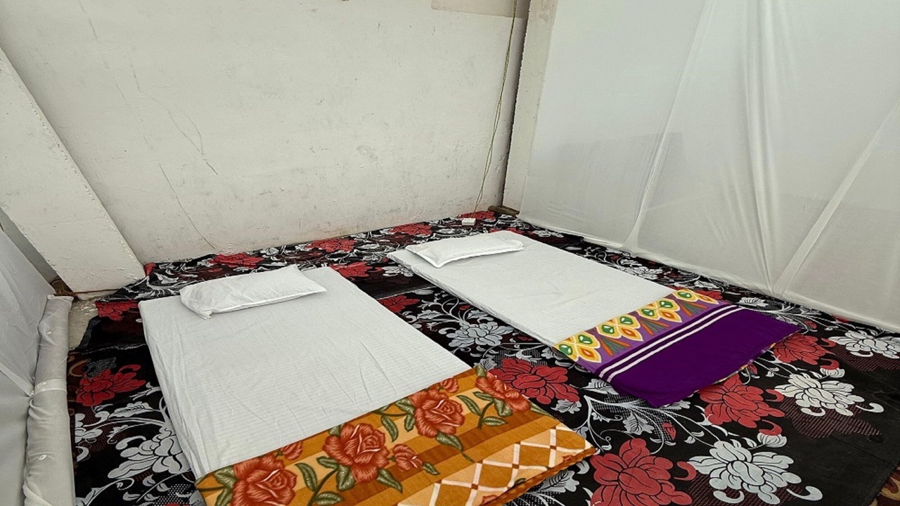 Photo of Bedroom in Naini