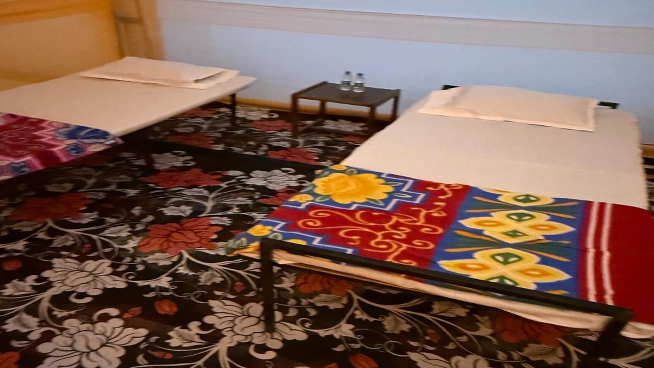 Photo of Bedroom in Naini