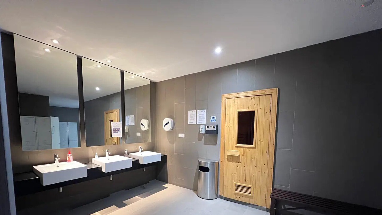 Photo of Bathroom in Kampung Haji Abdullah Hukum
