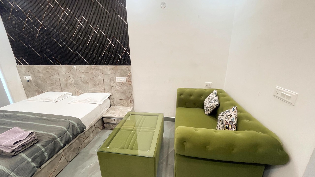Photo of Bedroom in Greater Noida