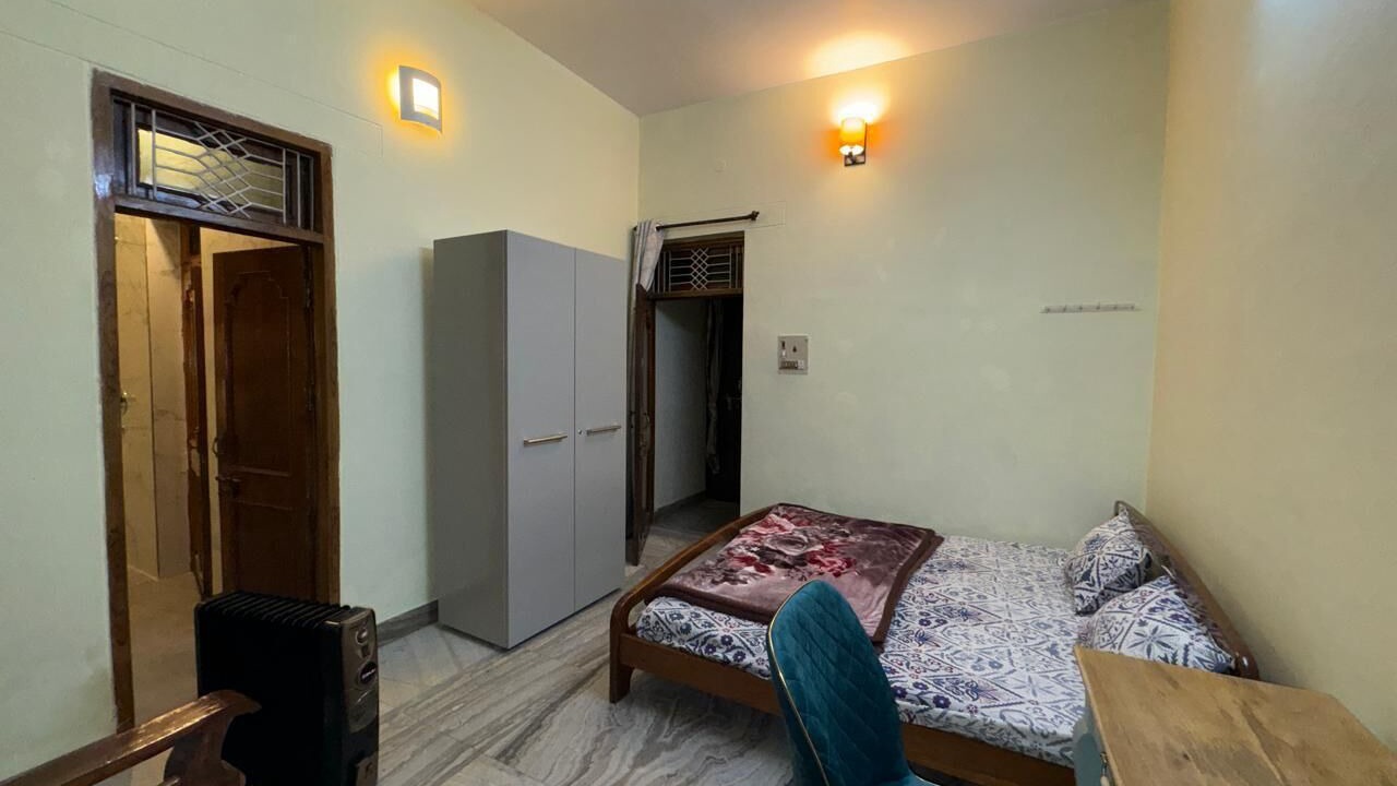 Photo of Bedroom in Allahabad