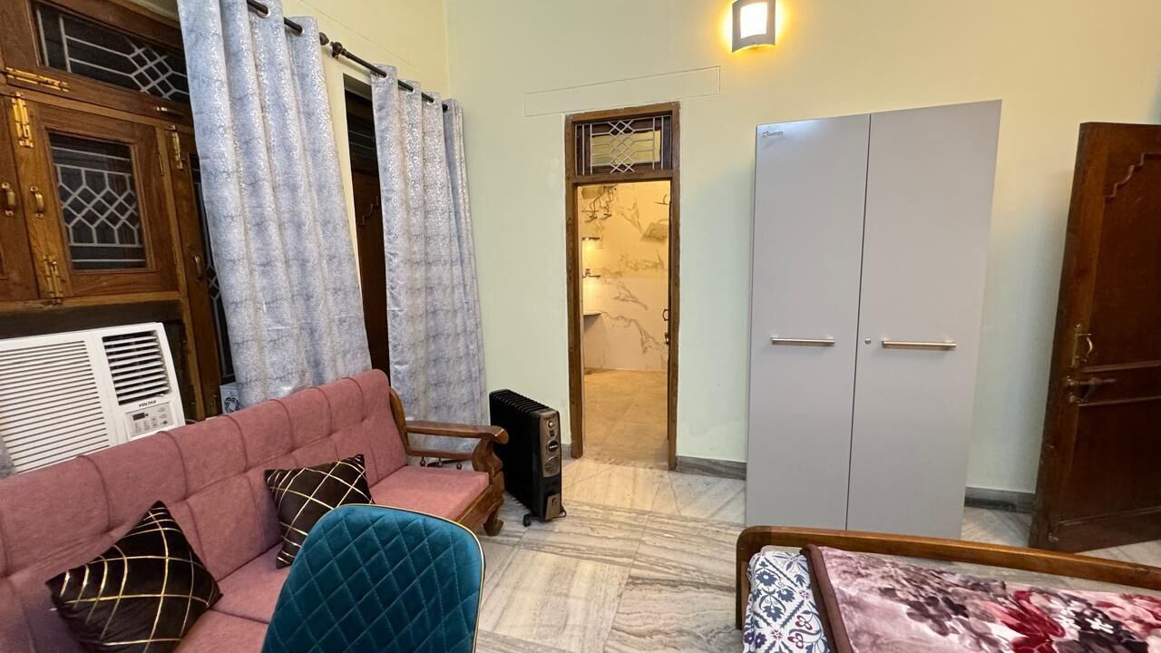 Photo of Bedroom in Allahabad