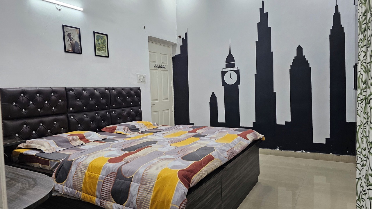 Photo of Bedroom in Greater Noida