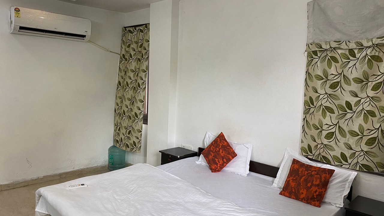 Photo of Bedroom in Saket