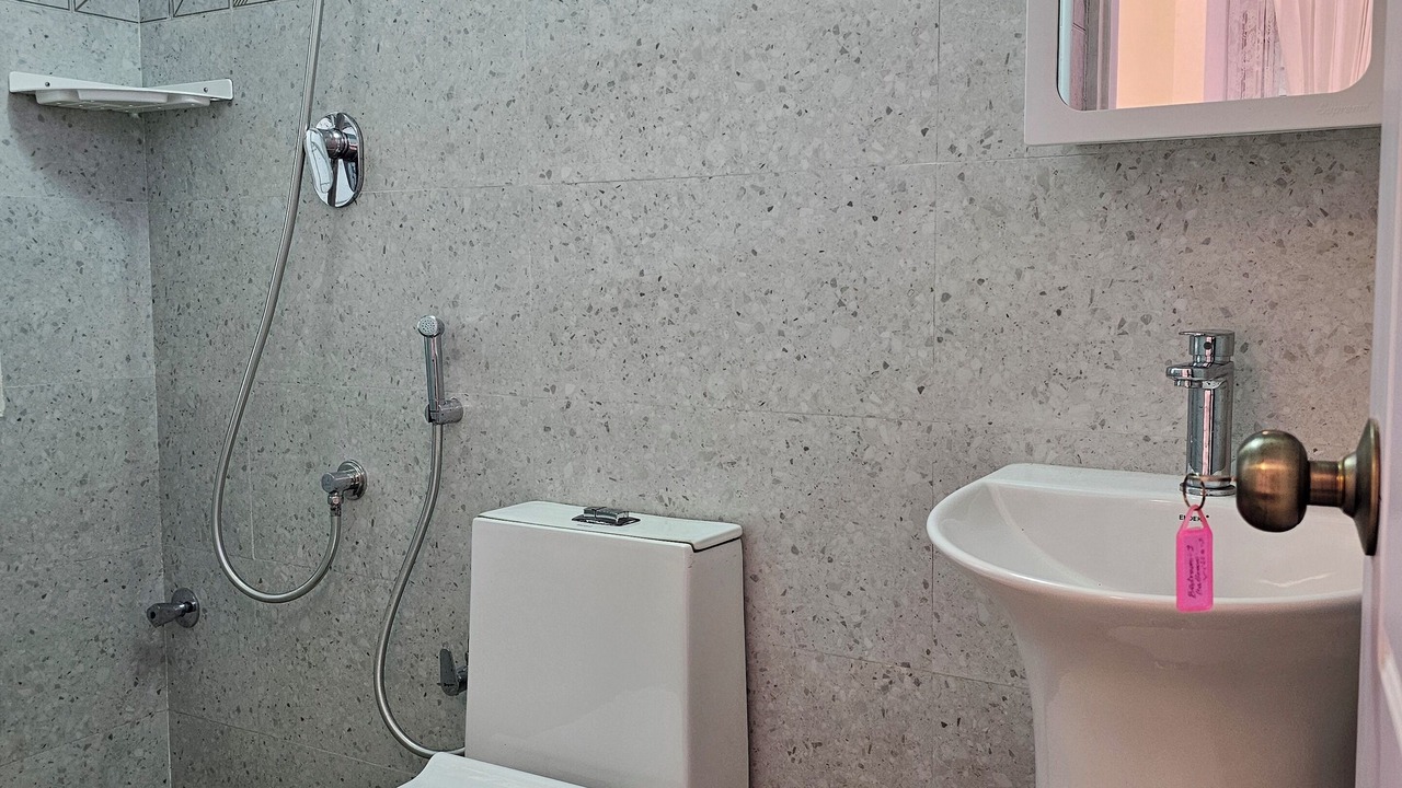 Photo of Bathroom in Mahabalipuram Beach