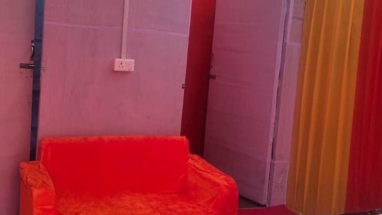 Photo of Bedroom in Phulpur