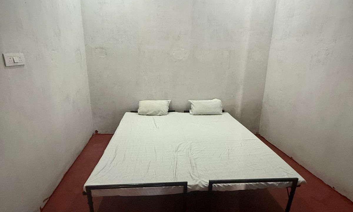 Photo of Bedroom in Jhusi
