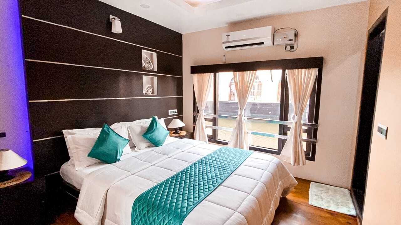 Photo of Bedroom in Alappuzha