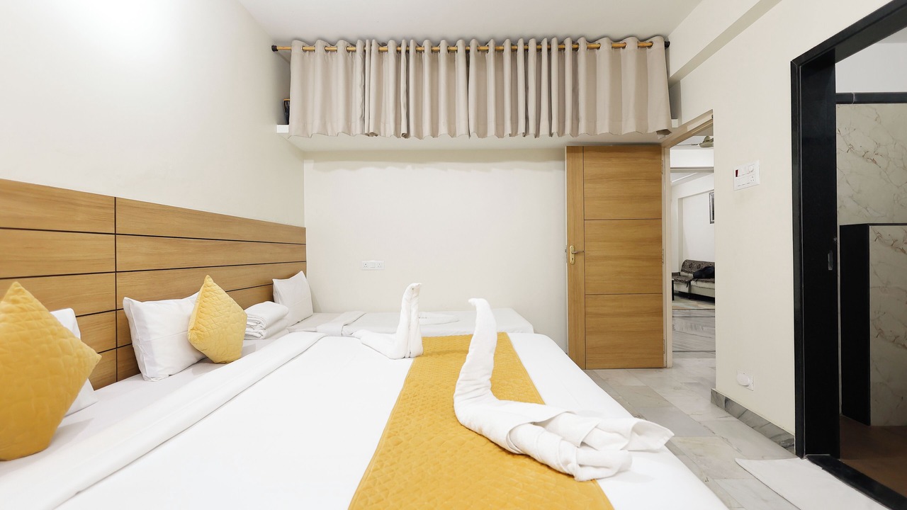 Photo of Bedroom in Mahmoorganj