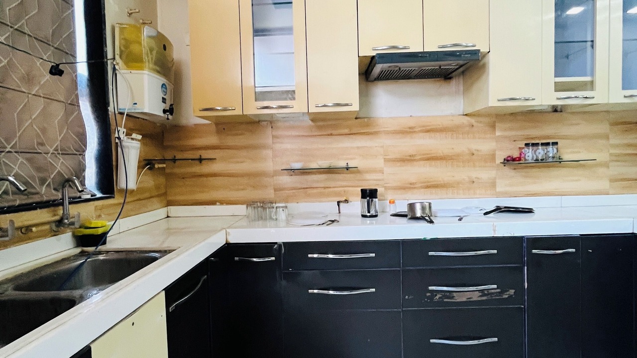 Photo of Kitchen in Pink City