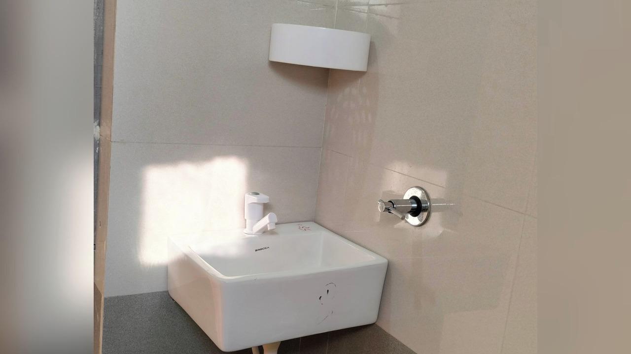 Photo of Bathroom in Dwarka