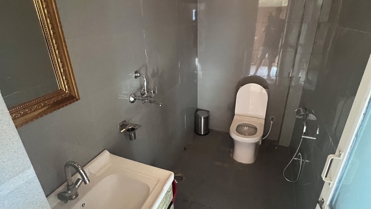 Photo of Bathroom in Amer