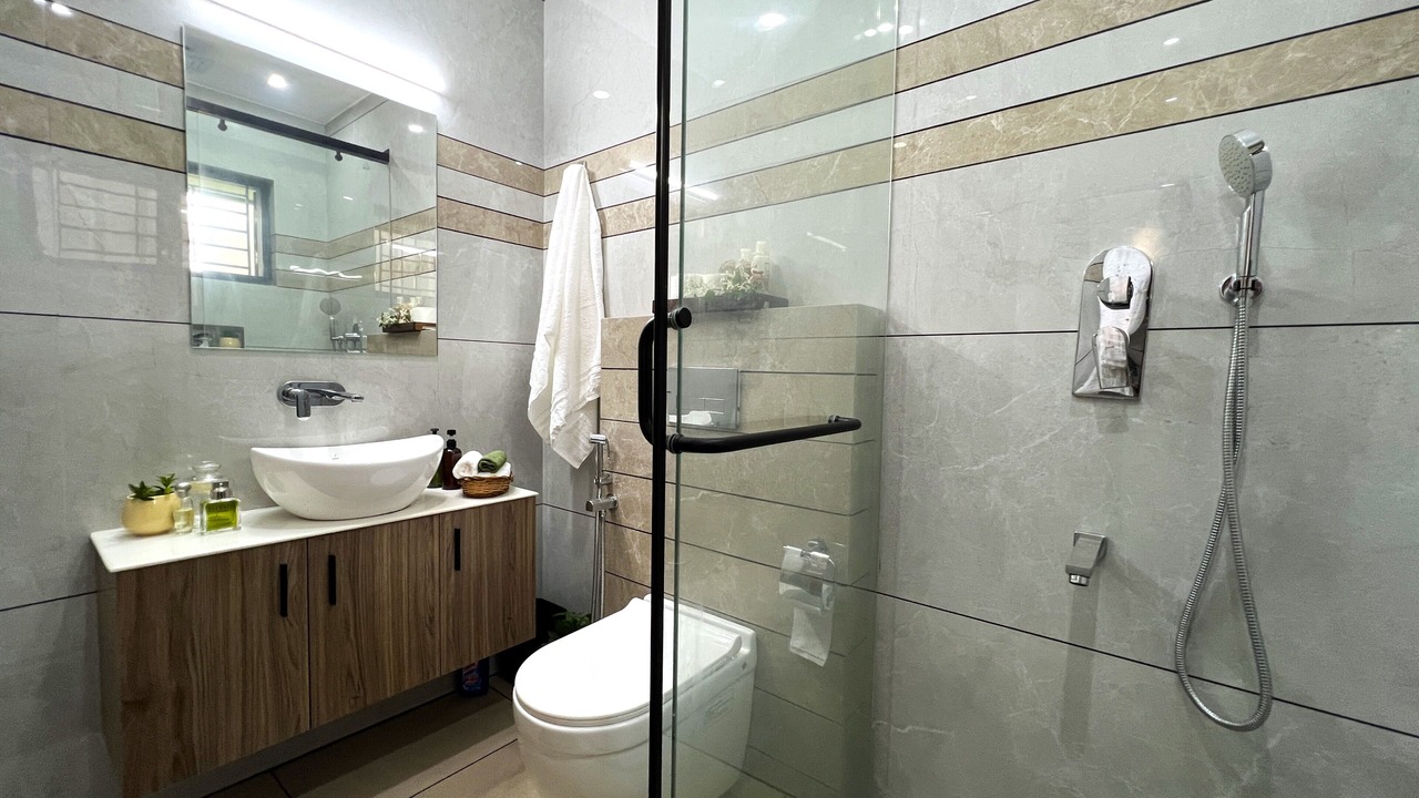 Photo of Bathroom in Kazhuthumuttu