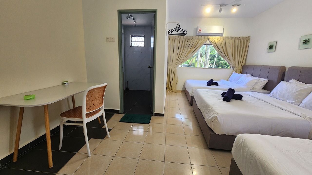 Photo of Bedroom in Taman Mayang