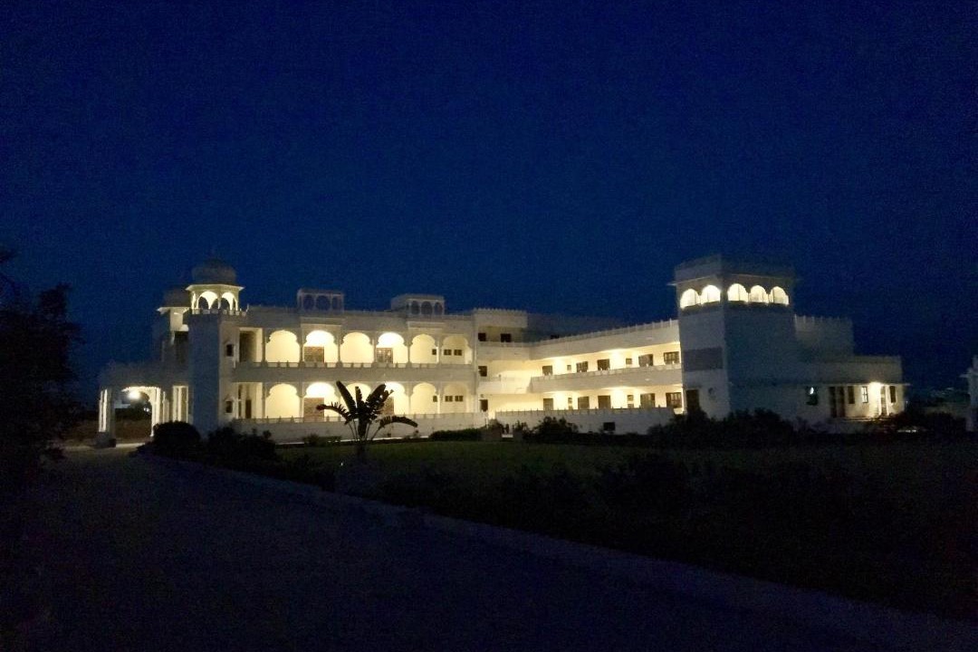 Photo of Buildings in Himatnagar