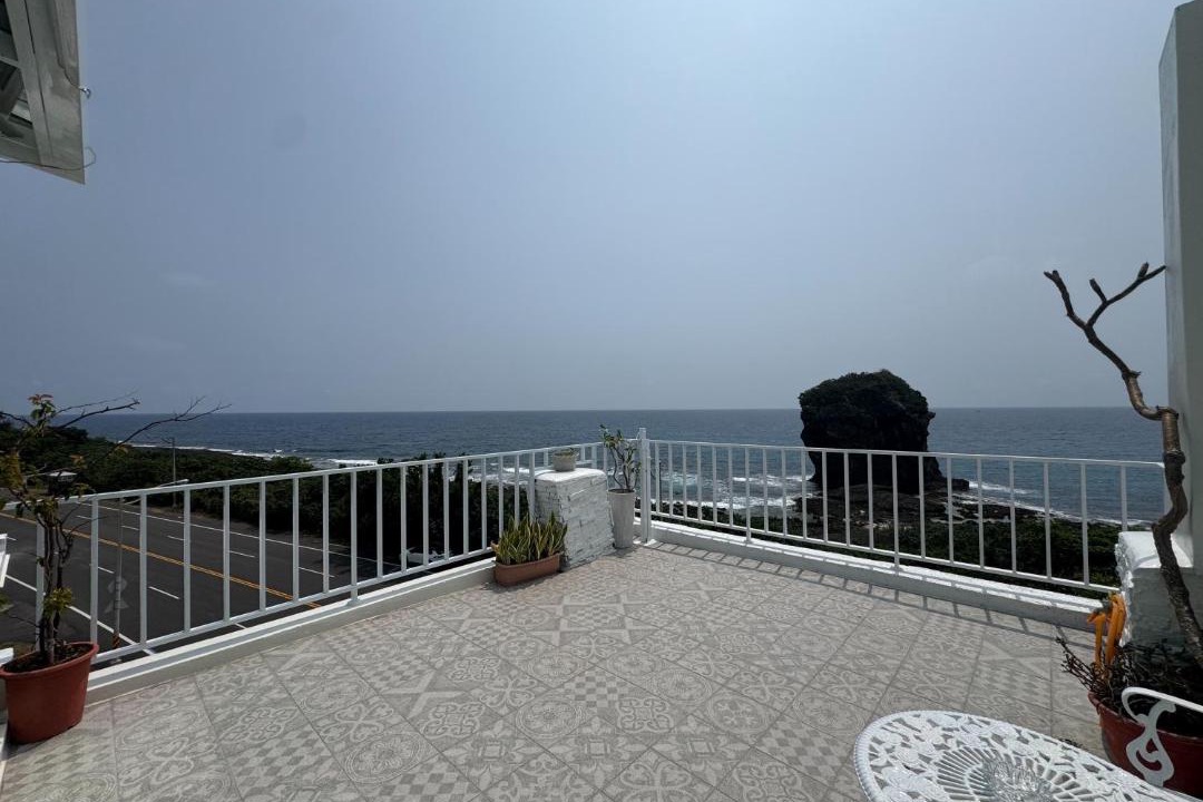 Photo of Patio Balcony in Sail Rock Beach