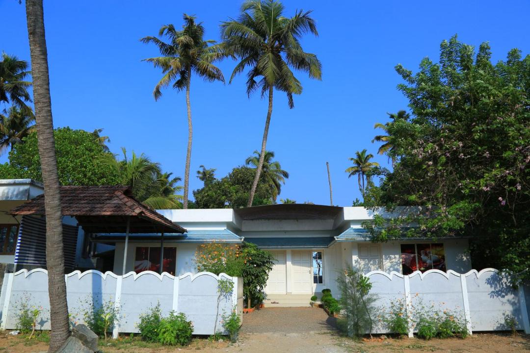 Photo of Buildings in Kuzhuppilly