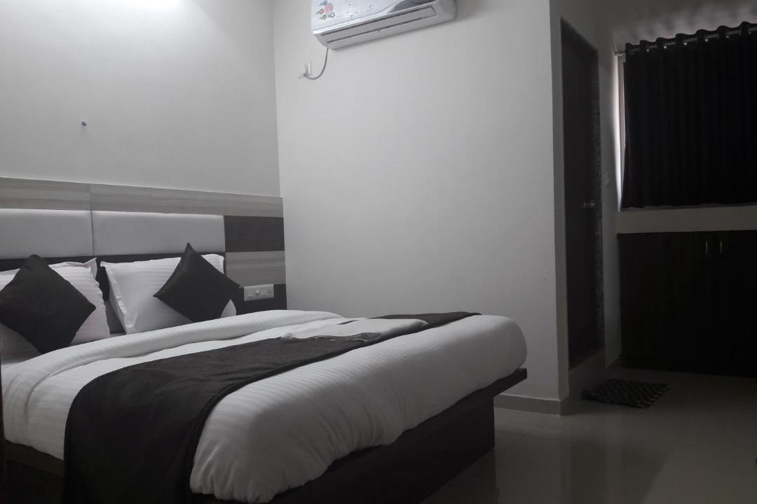 Photo of Bedroom in Navrangpura