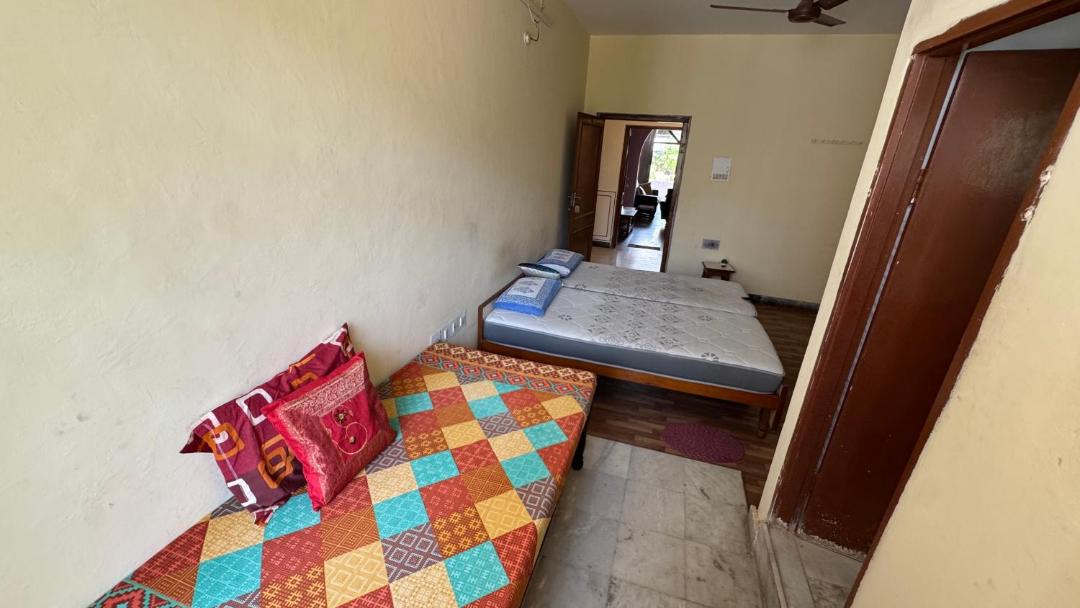 Photo of Bedroom in Sindhi Camp