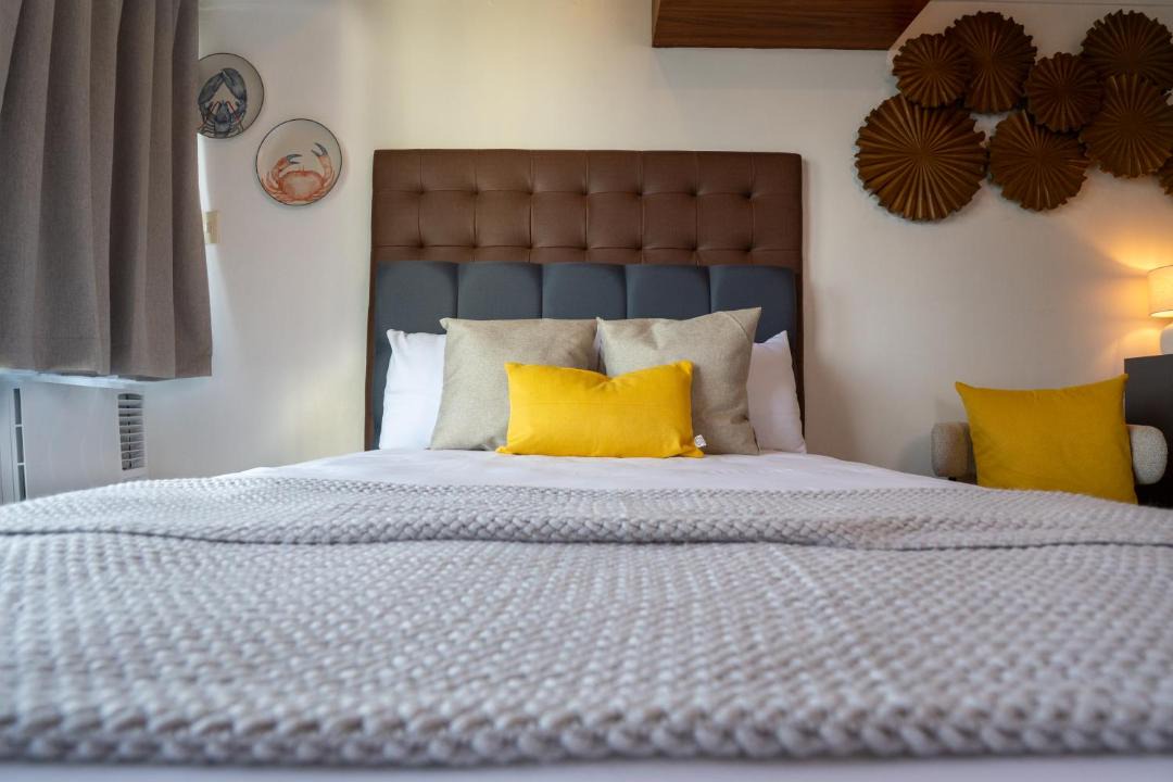 Photo of Bedroom in Legazpi Village